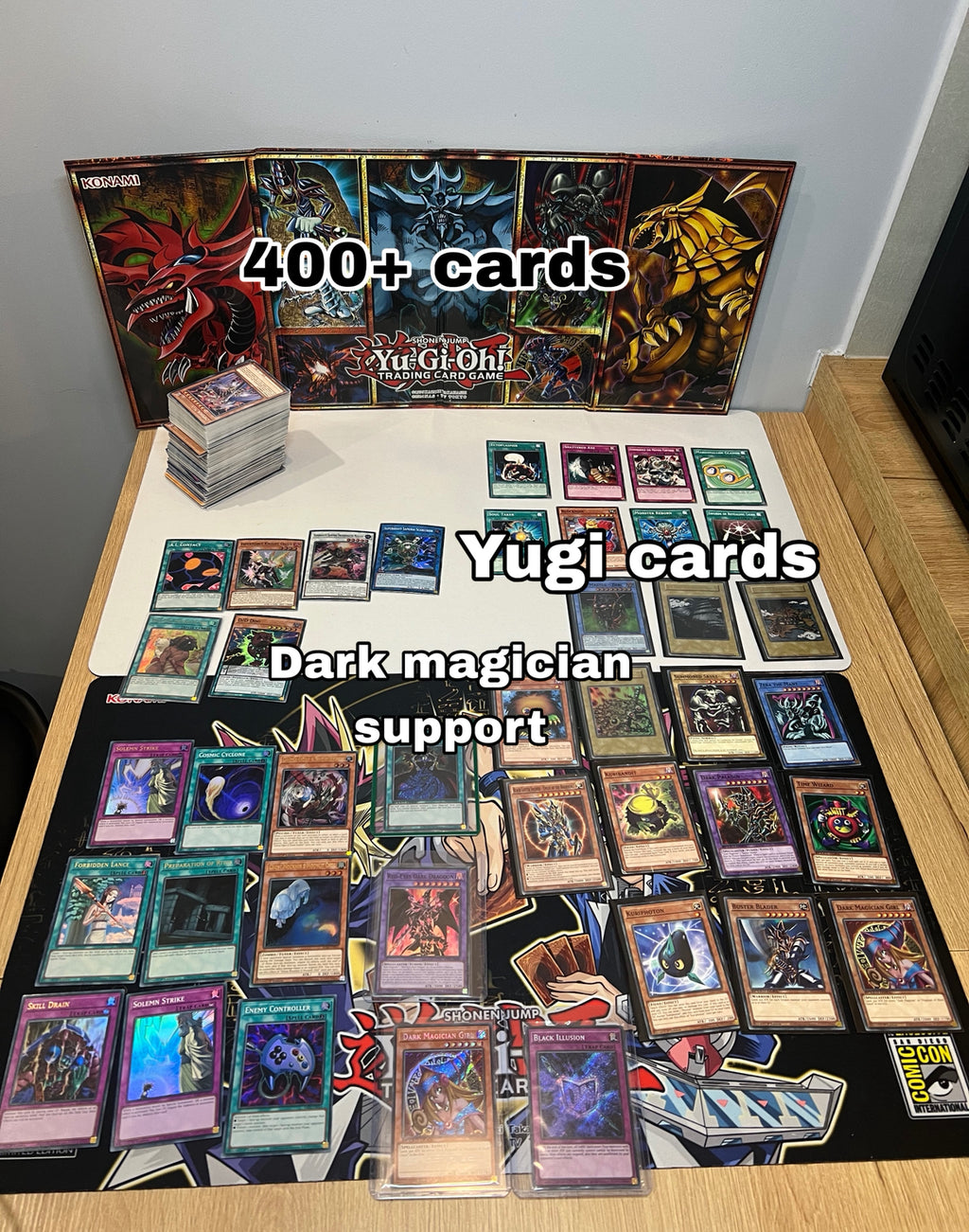 yu-gi-oh! Collection with dark magician support + yugi cards