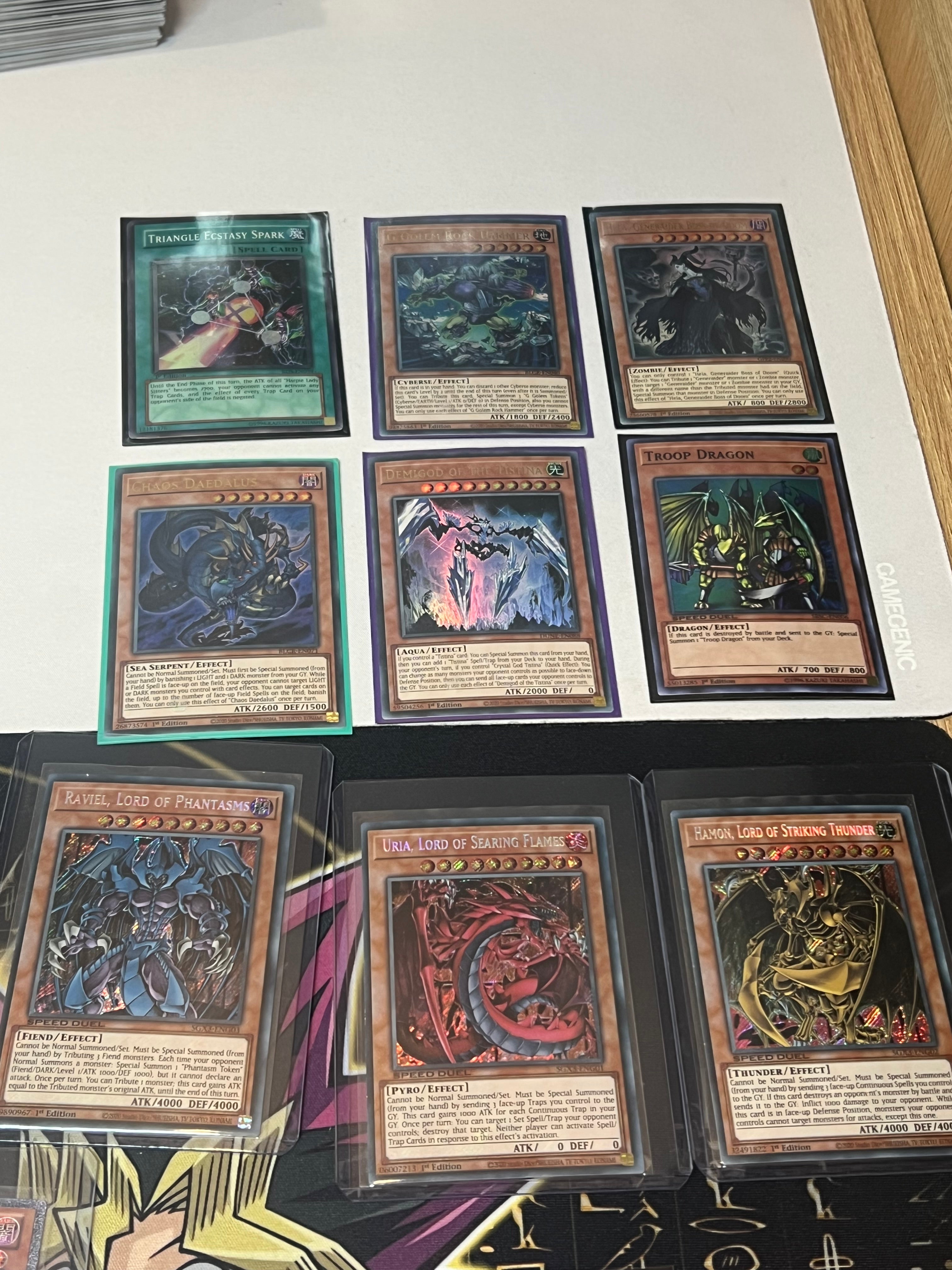 yu-gi-oh collection Bundle [ egyptian gods + dark magician girl + 400 cards ]