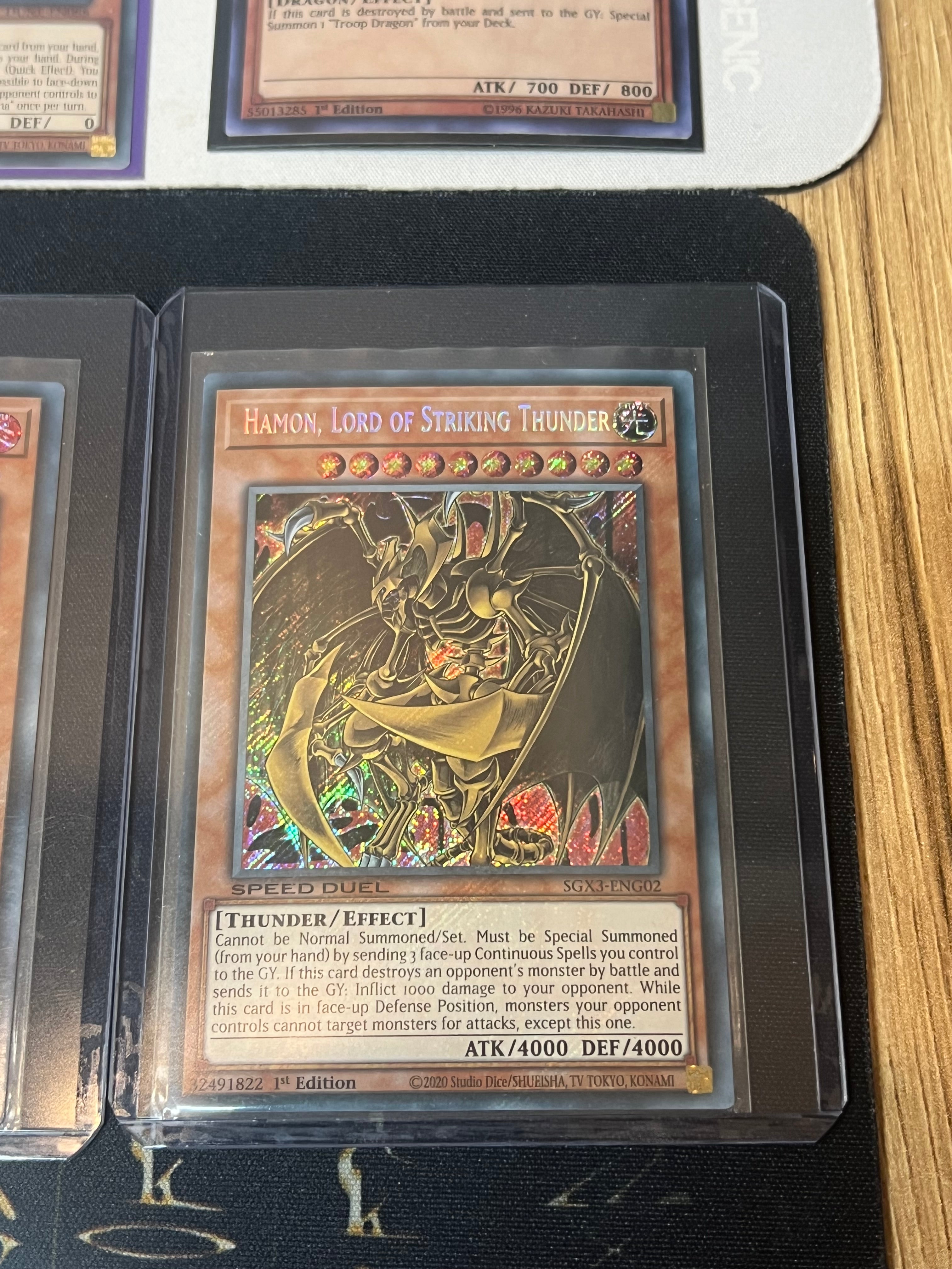 yu-gi-oh collection Bundle [ egyptian gods + dark magician girl + 400 cards ]