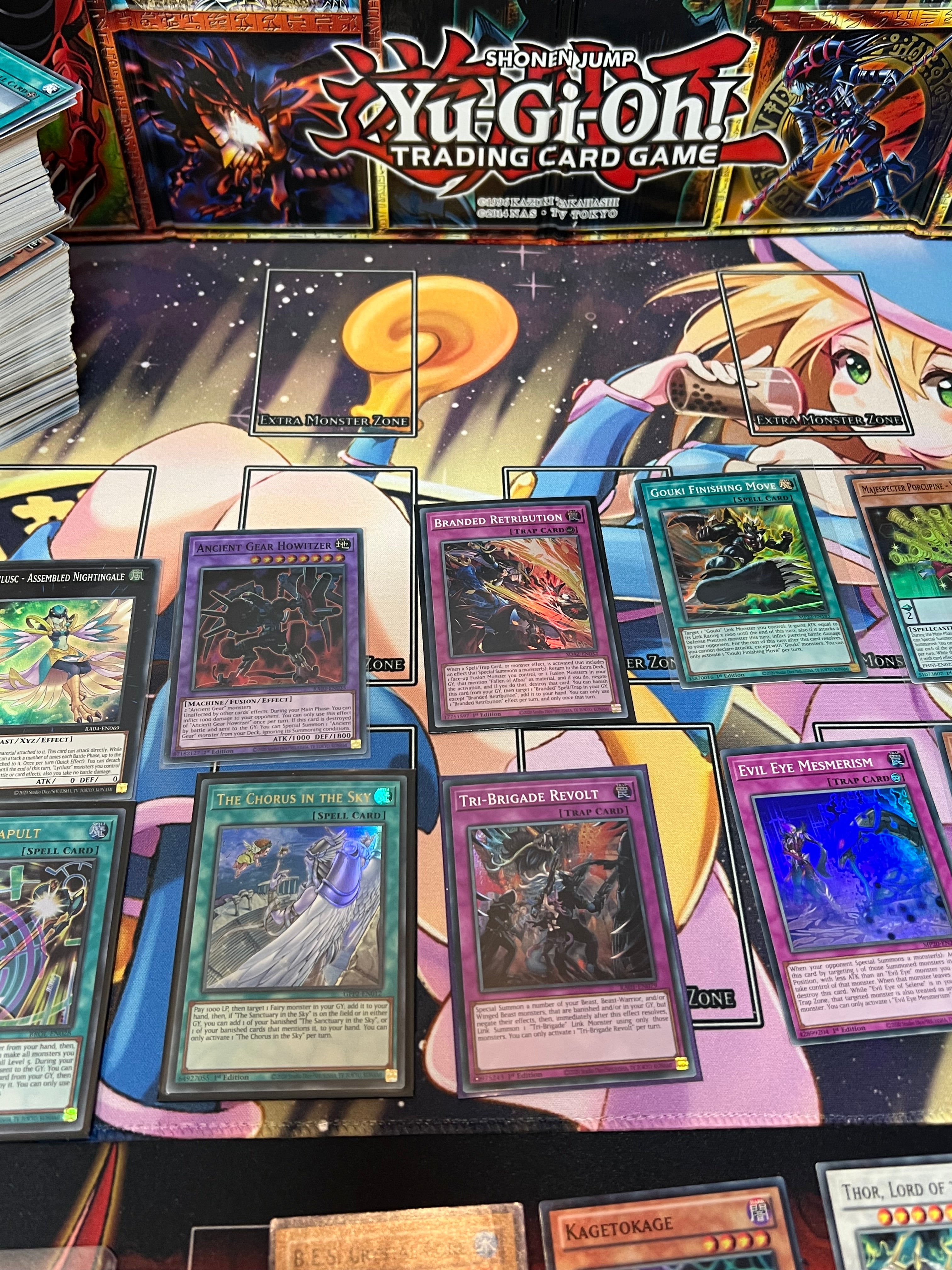 Yu-gi-oh collection [oldschool cards + anime cards ]