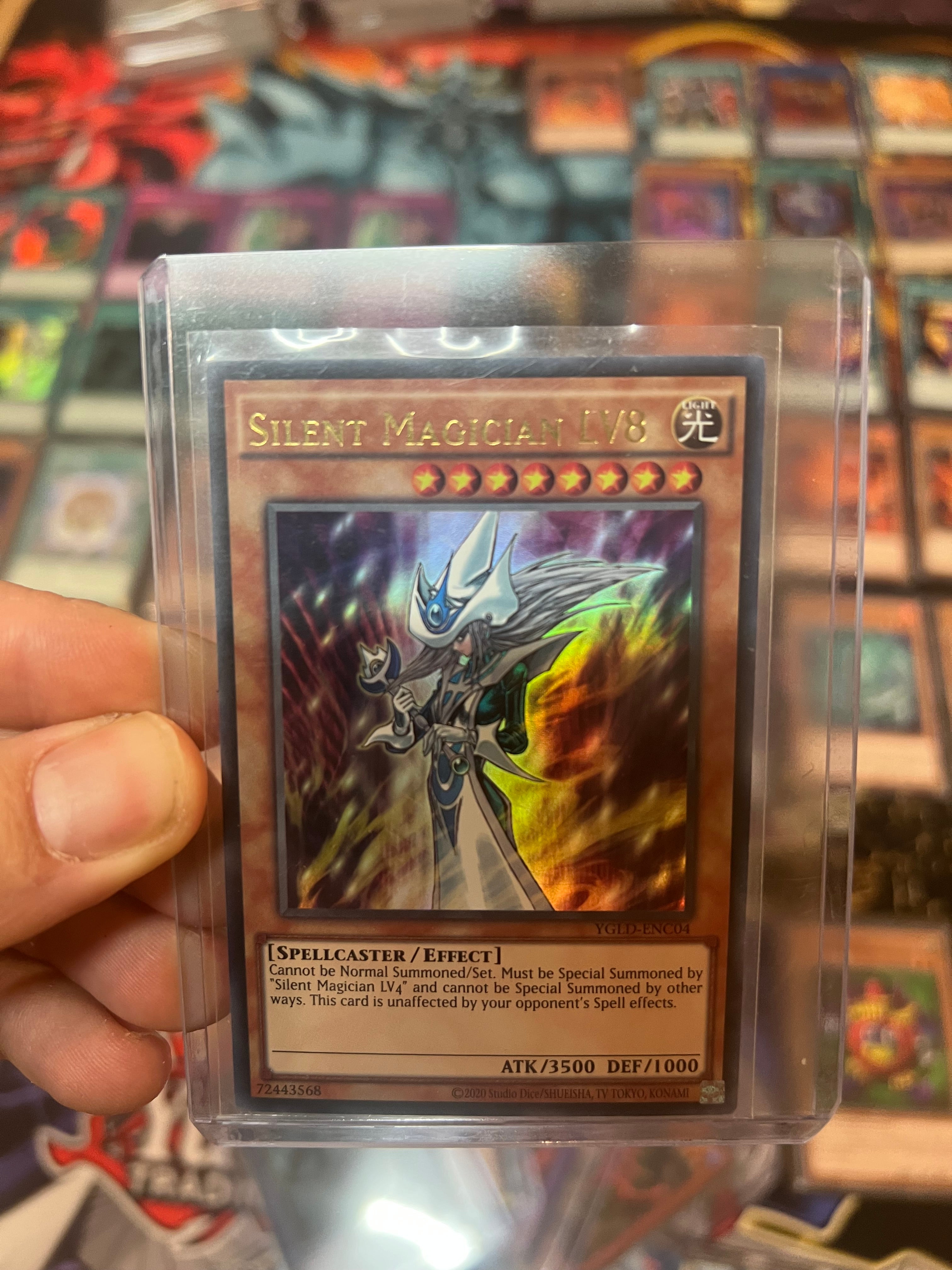 Yu-gi-oh collection bundles with Silent Magician , Egyptian gods + 500 cards!