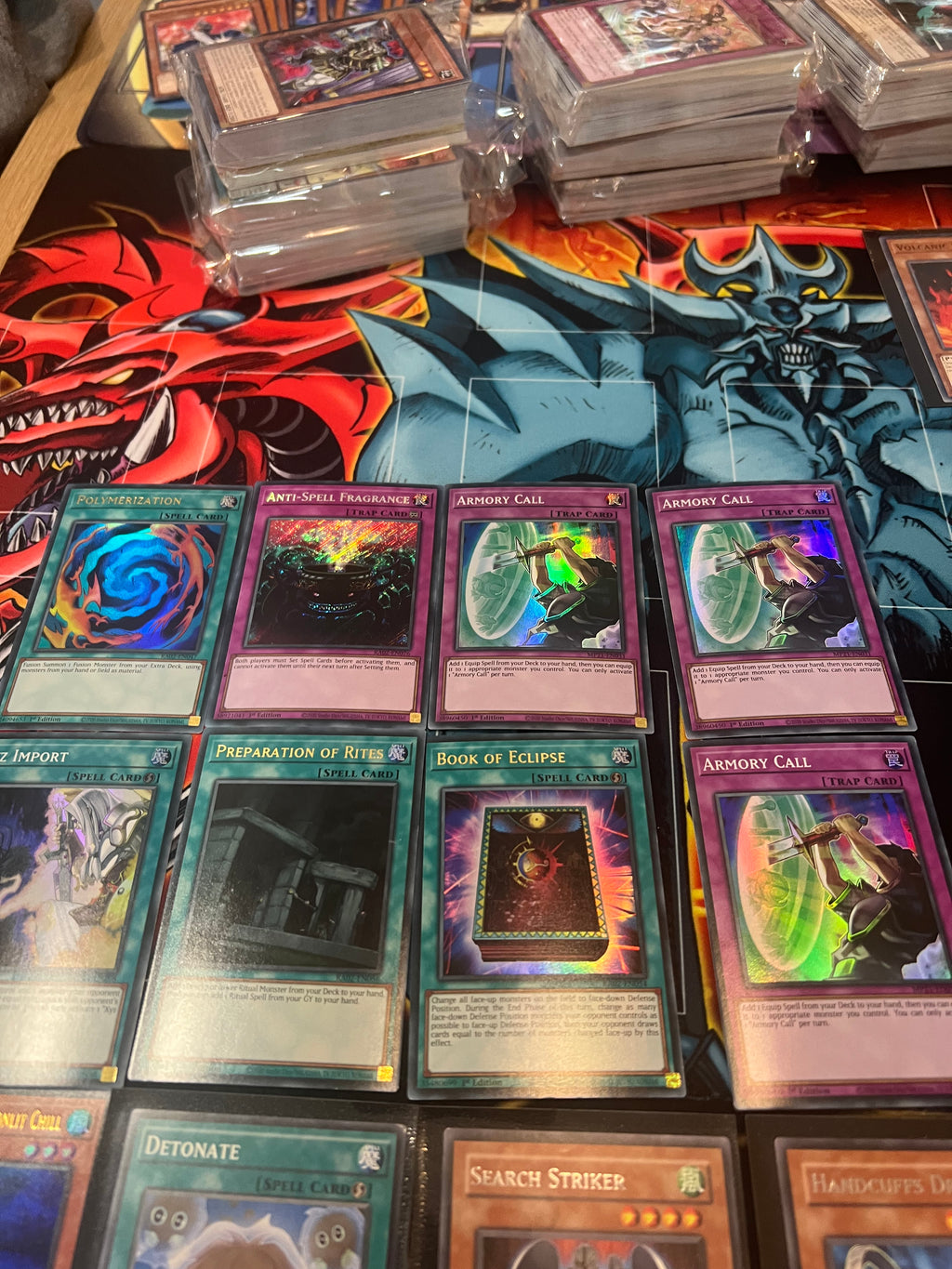 Yu-gi-oh collection bundles with Silent Magician , Egyptian gods + 500 cards!
